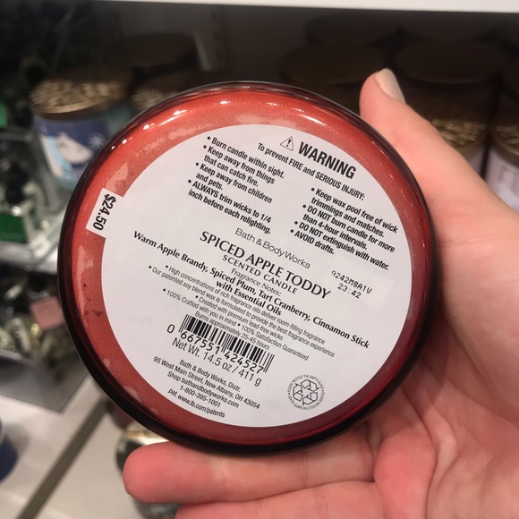 Spiced apple toddy candle bath and body works - Picture 2 of 2